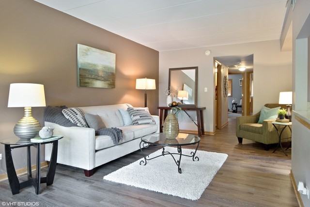 616 E 5th Ave #201 - Photo 3 of 17