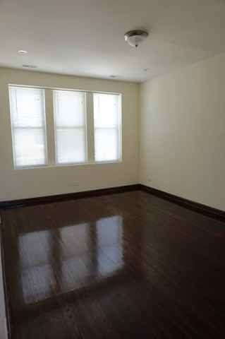 3743 W Berteau Ave #2 - Photo 3 of 13