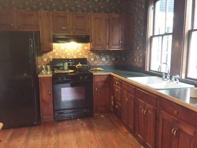 79 Wiswall Rd - Photo 2 of 15