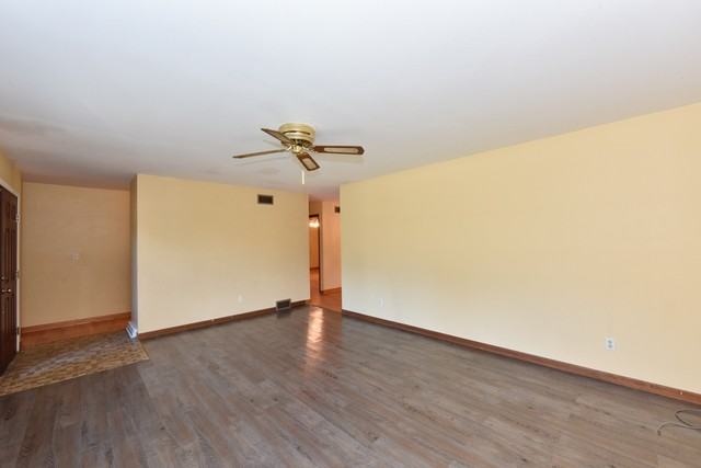 2013 Kedron Blvd - Photo 3 of 27