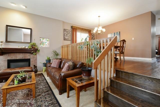 11114 S Ave F - Photo 3 of 15