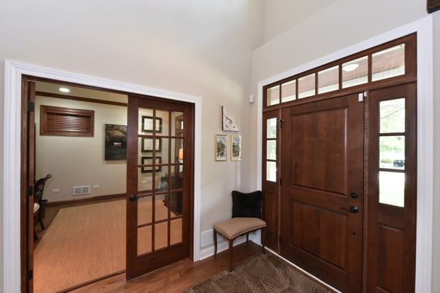 120 E Hawthorne Ct - Photo 3 of 26