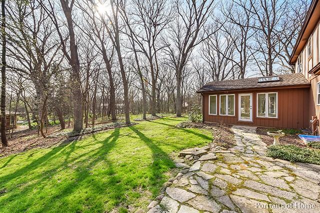 37W575 Mills Ct - Photo 2 of 22