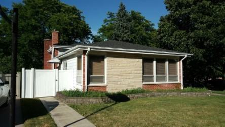 515 E Adams St - Photo 3 of 26