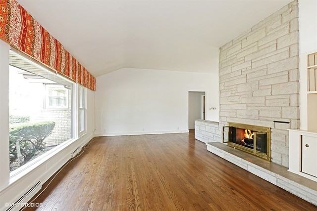 5301 Johnson Ave - Photo 2 of 11