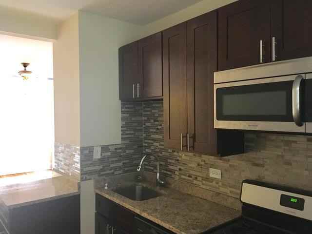4821 N Springfield Ave #2W - Photo 3 of 9