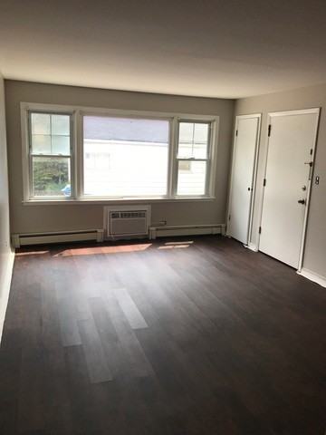 4531 Park Ave - Photo 3 of 9