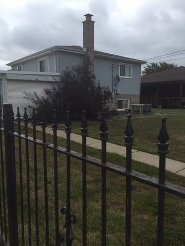 268 Escanaba Ave - Photo 3 of 12