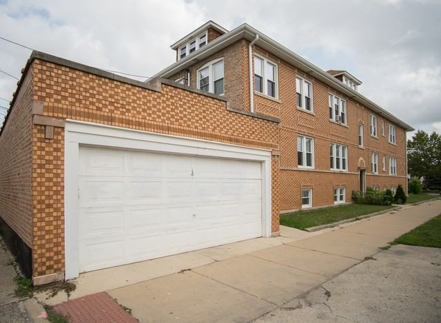 4758 S Harding Ave #1F - Photo 3 of 19