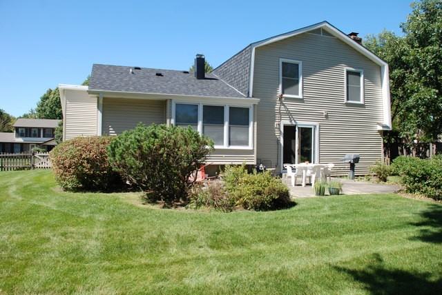 1240 Trinity Pl - Photo 2 of 19