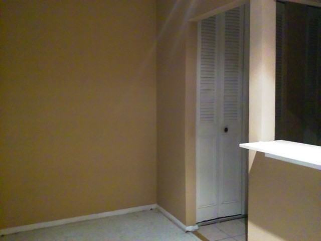 555 Ashland Ave #D - Photo 2 of 7