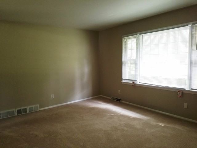 120 Caroline Ct #A - Photo 3 of 7