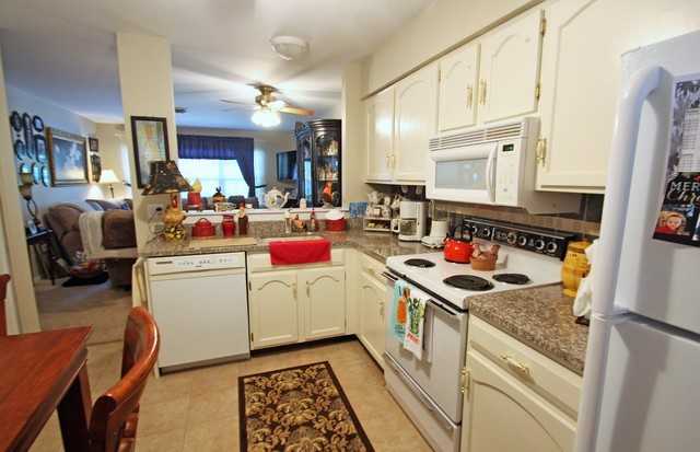 7106 Lexington Ln #1 - Photo 3 of 15