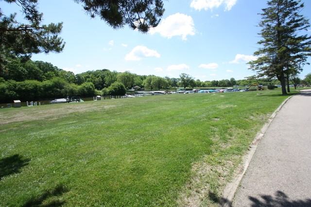 49 Oak Hill Colony St #5 - Photo 2 of 19