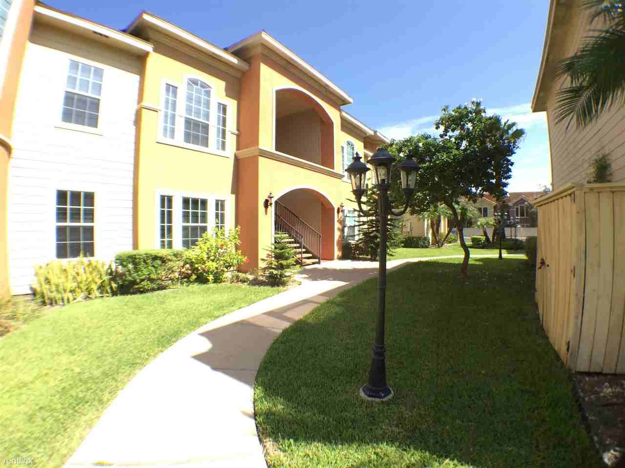  Apartments Near Mcallen for Large Space