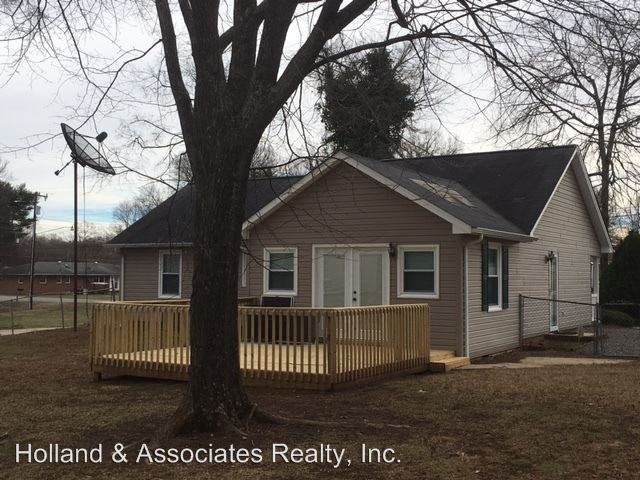 1903 Mill Ave - Photo 2 of 9