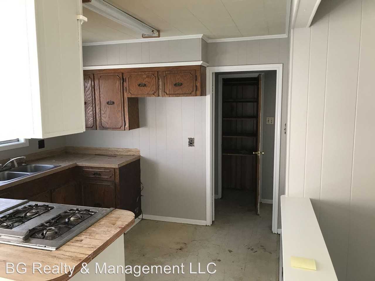 204 Labelle Dr - Photo 3 of 6