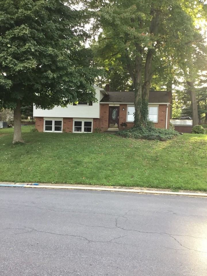 50 Fresh Meadow Dr - Photo 2 of 19