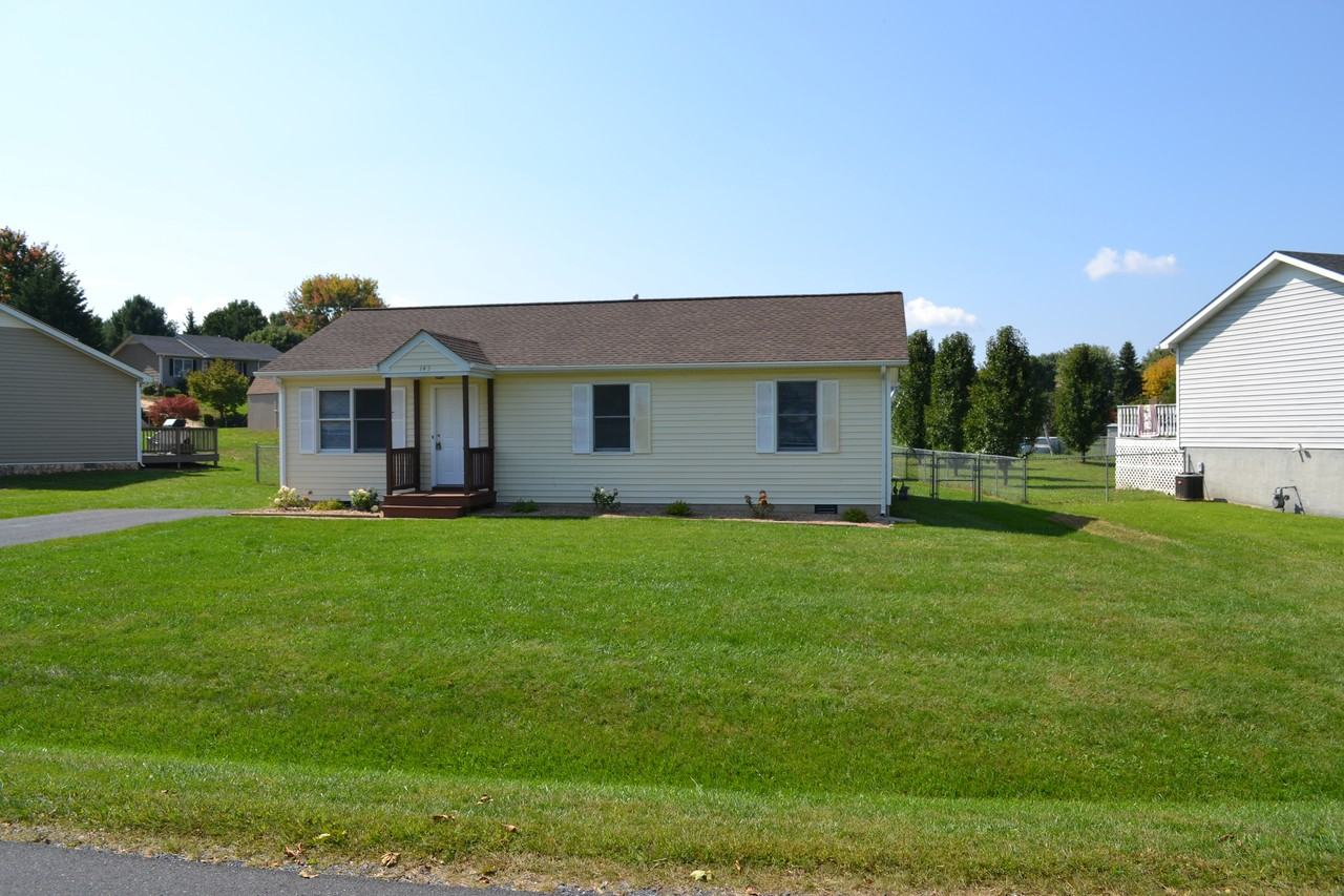 143 Buckboard Rd - Photo 2 of 14