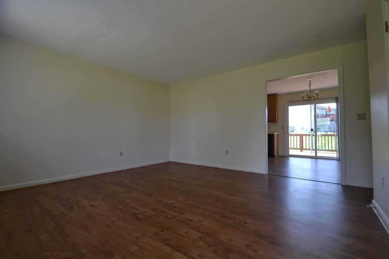 143 Buckboard Rd - Photo 3 of 14