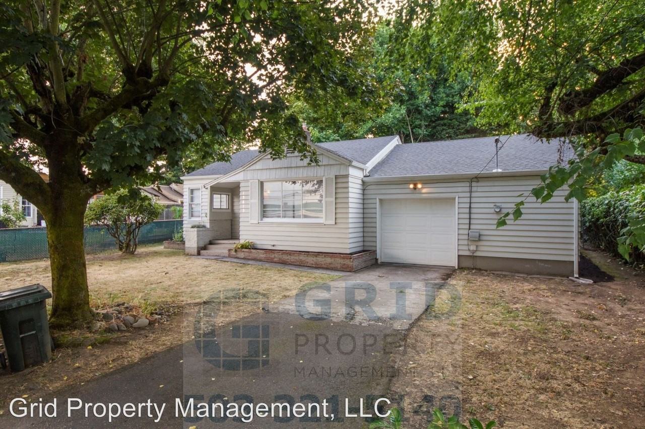 15815 SE McKinley Ave - Photo 2 of 27