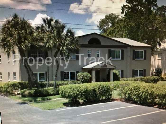 1326 Snell Isle Blvd NE #3 - Photo 2 of 38