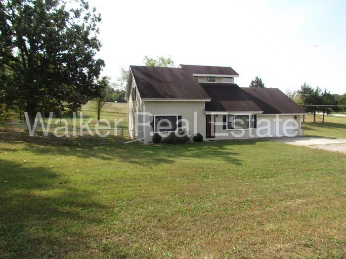 13744 Cowgill Rd - Photo 2 of 50