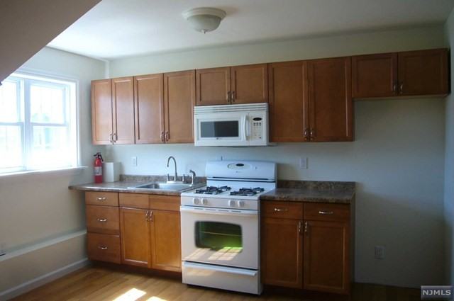 344 Gilbert Ave #2 - Photo 2 of 19