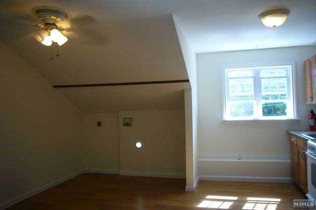 344 Gilbert Ave #2 - Photo 3 of 19