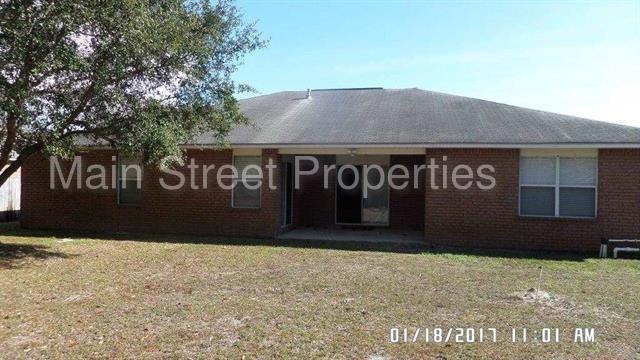 1057 Freeboard Blvd - Photo 2 of 14