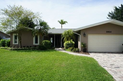 3824 42nd Ave S - Photo 2 of 19