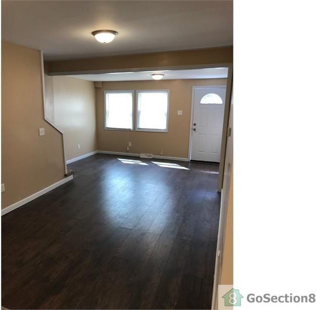200 Cooper Ave - Photo 3 of 9