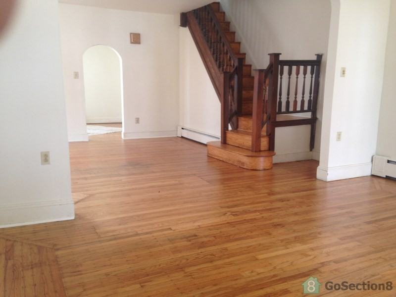 104 Walnut St - Photo 2 of 12