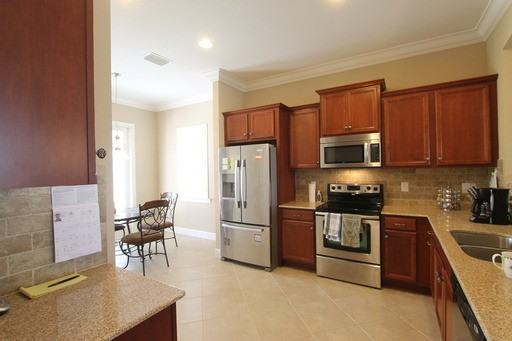 8023 Princeton Dr - Photo 2 of 19