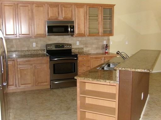 4243 E Shadow Branch Dr - Photo 2 of 36