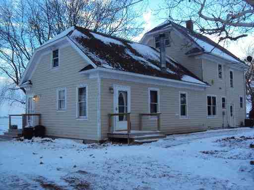 2774 Penn Ave - Photo 2 of 38