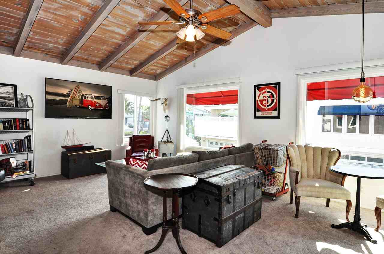 17075 5th St - Photo 3 of 19