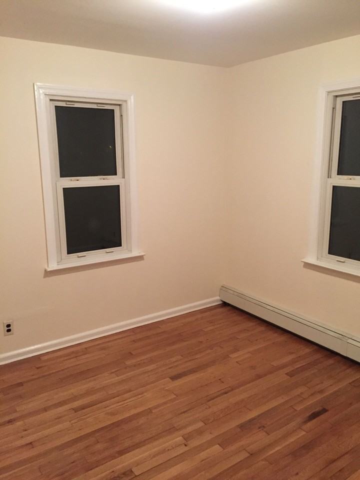 18 Blossom Ave - Photo 3 of 13