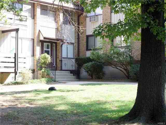 107 Sierra Vista Ln - Photo 2 of 17