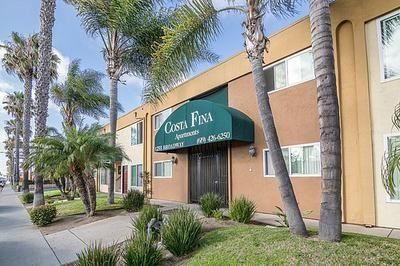 1255-1271 Broadway - Photo 2 of 25