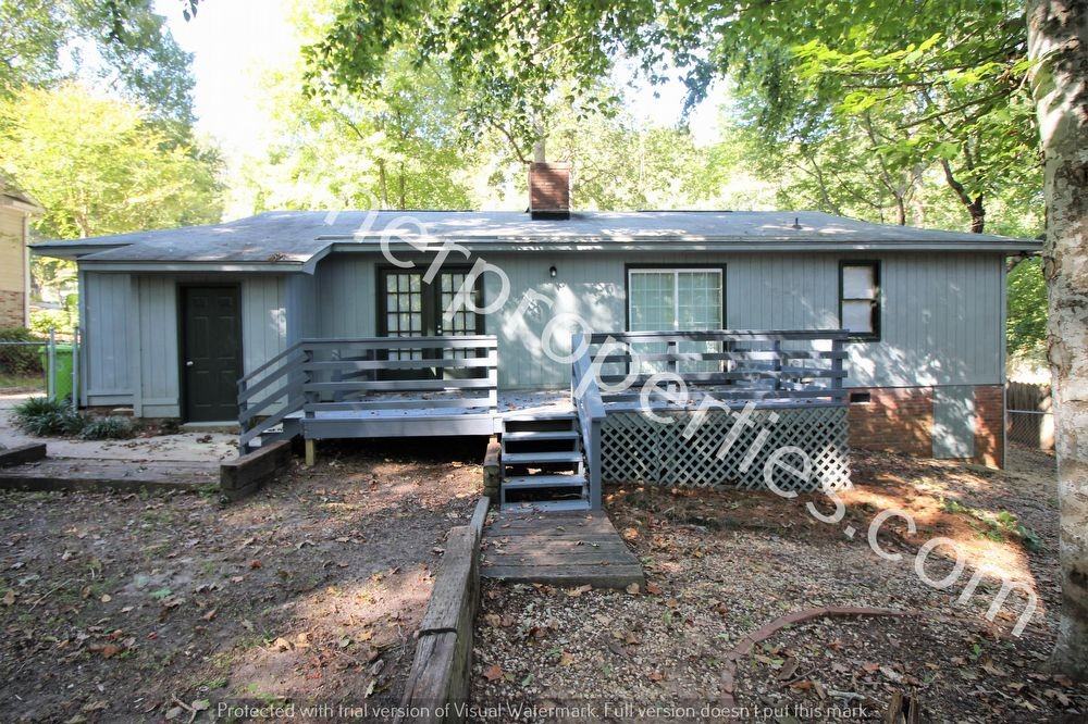 132 Beechwood Ln - Photo 3 of 26
