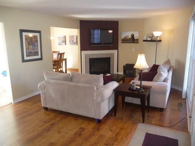 725 Daybreak Ln - Photo 2 of 12