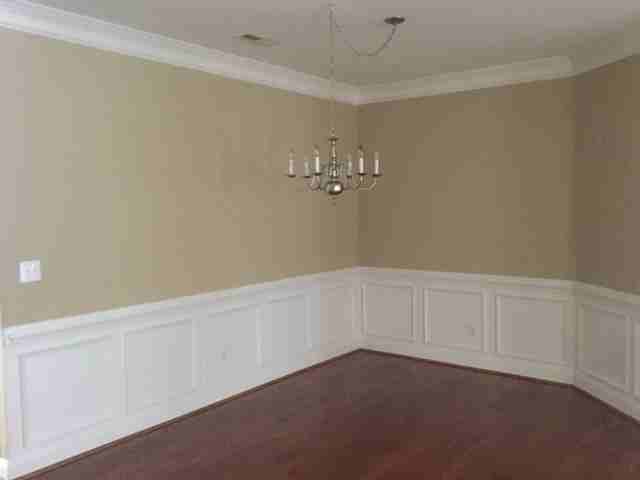 1246 Cedarline Ln - Photo 2 of 10