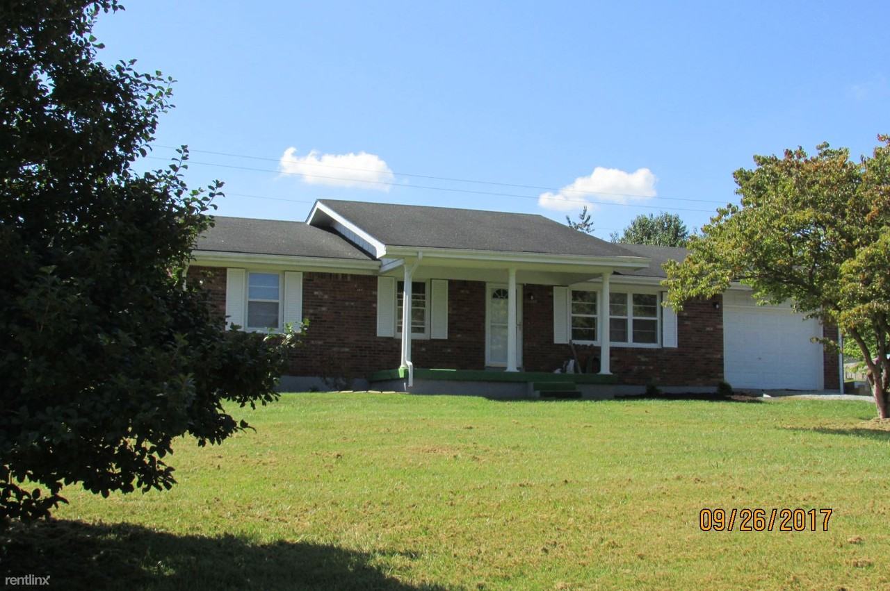 3379 Hodgenville Rd - Photo 2 of 3