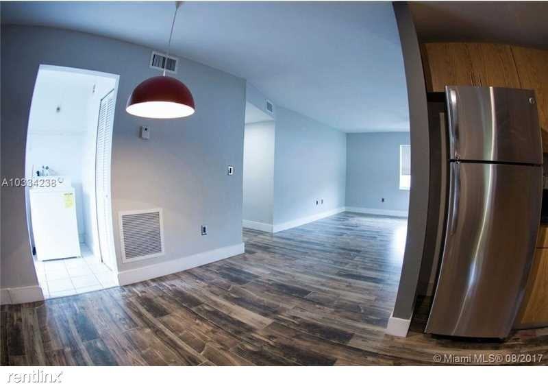 5517 Wiley St - Photo 3 of 6