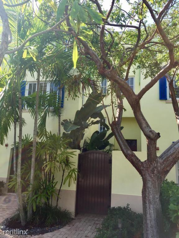 1216 George Bush Blvd - Photo 3 of 5