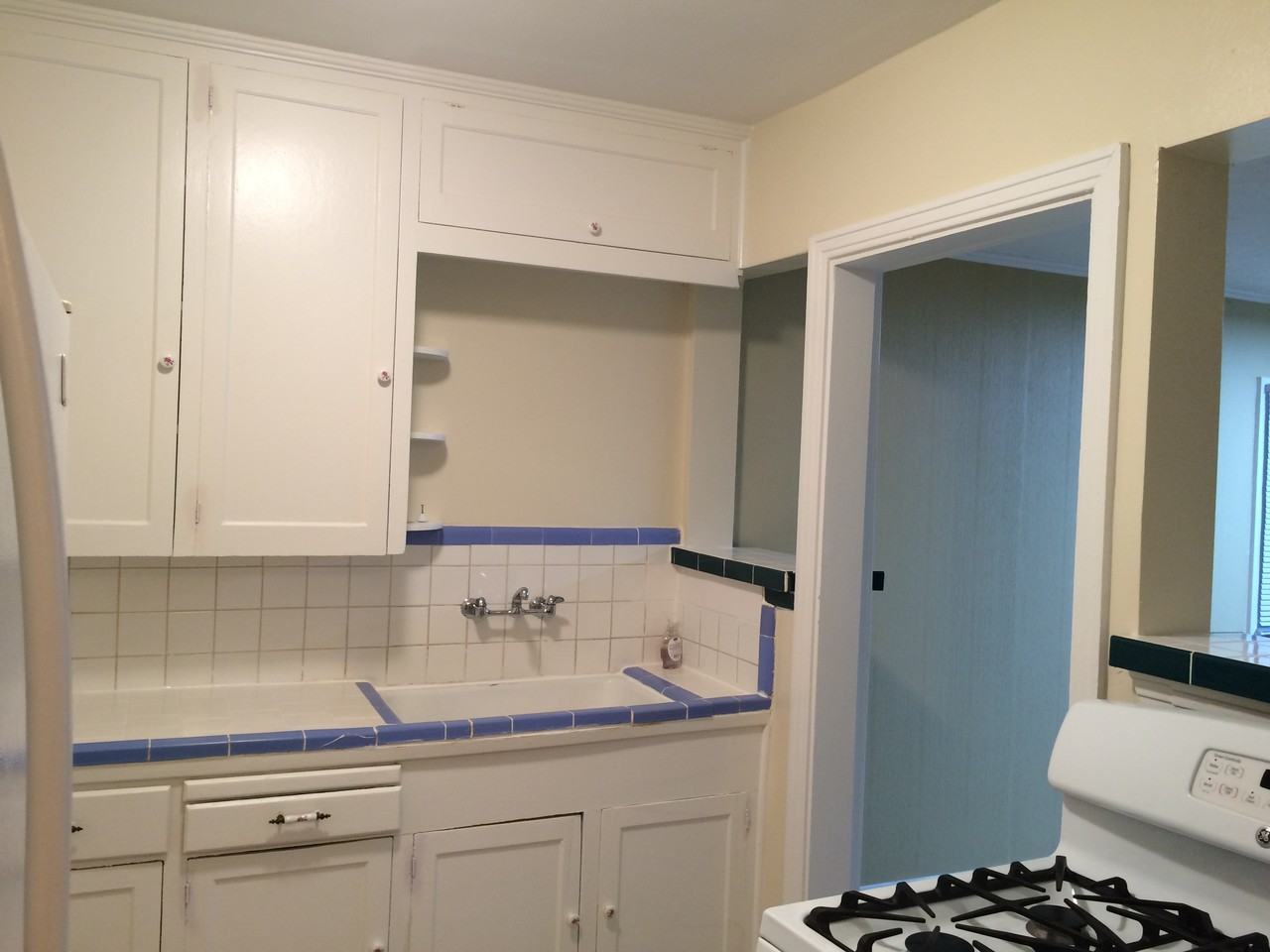 2912 W Clarendon Dr - Photo 3 of 8