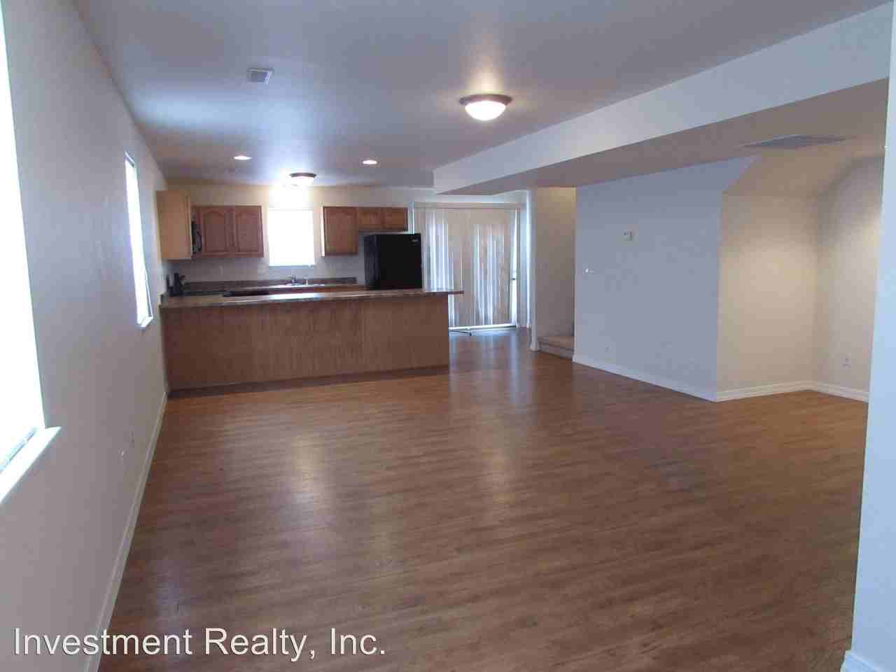 114 Andrews Dr - Photo 2 of 25