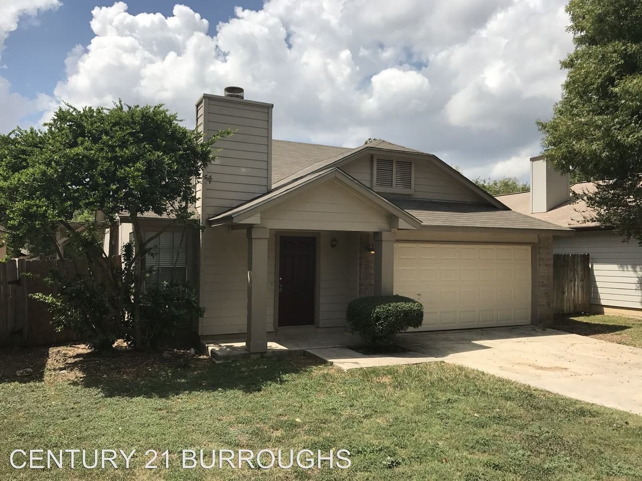 15535 Knollforest - Photo 2 of 15