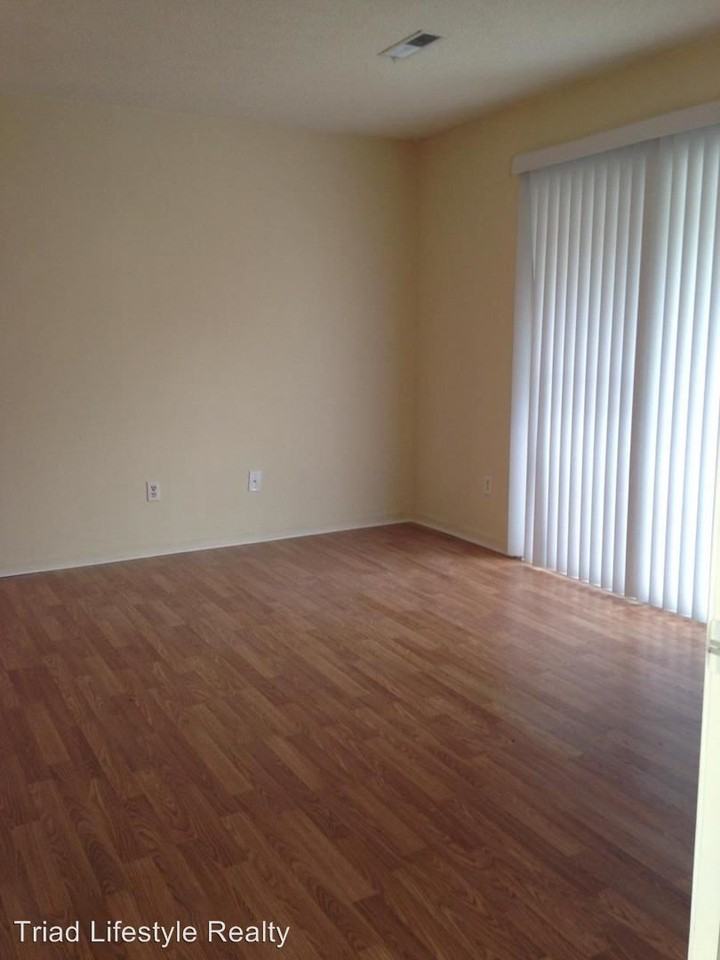 506 Mystic Dr #E - Photo 2 of 15